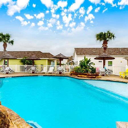 Ferienwohnung Sail Away At Pirate'S Bay Unit 113 Port Aransas Exterior foto