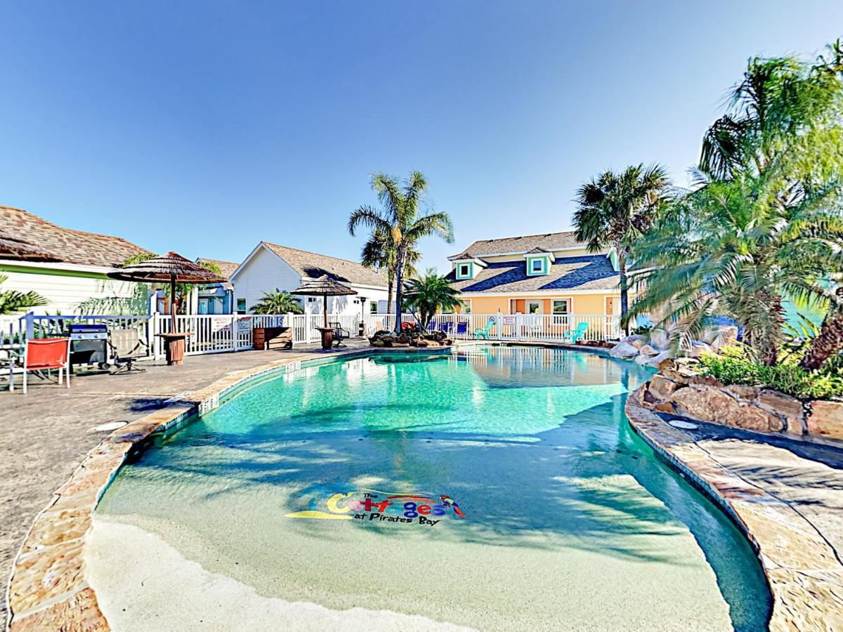 Ferienwohnung Sail Away At Pirate'S Bay Unit 113 Port Aransas Exterior foto