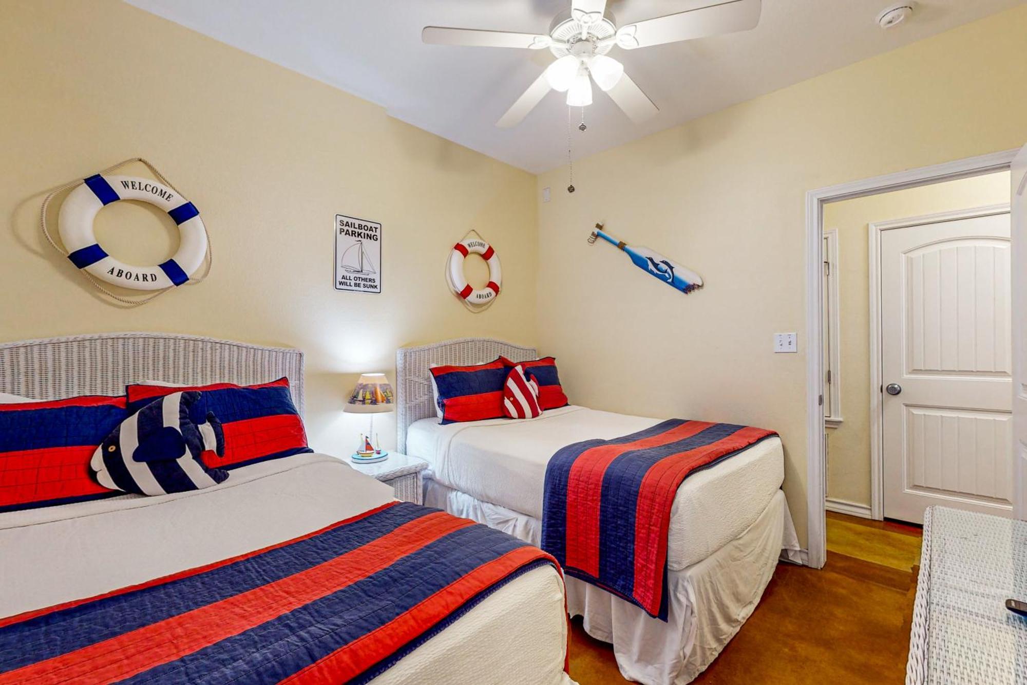 Ferienwohnung Sail Away At Pirate'S Bay Unit 113 Port Aransas Exterior foto